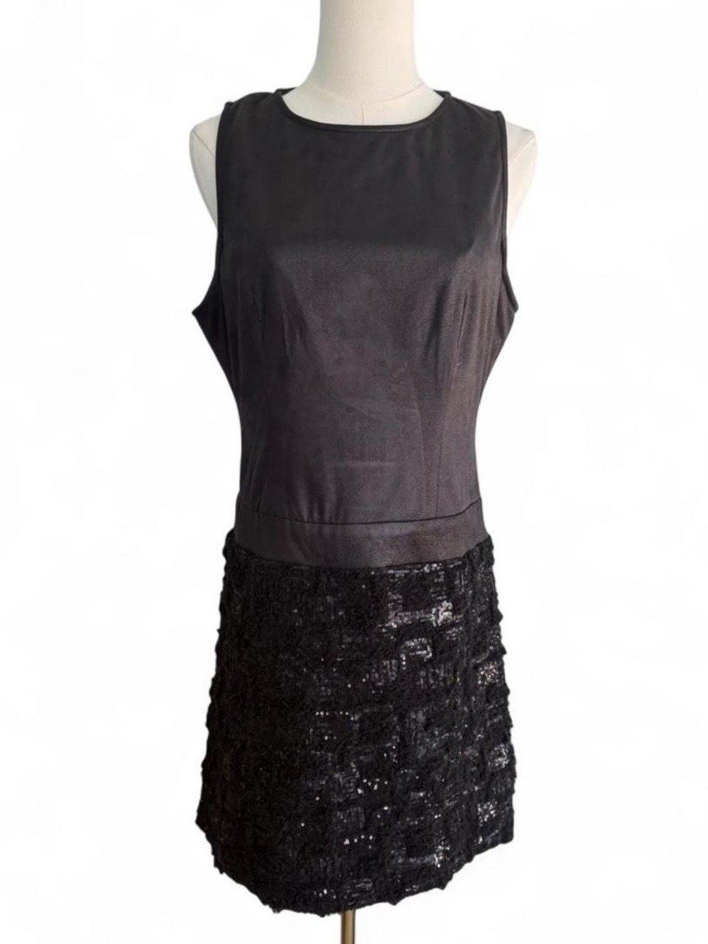 Sleeveless Black Sequin Skirt Cocktail Dress